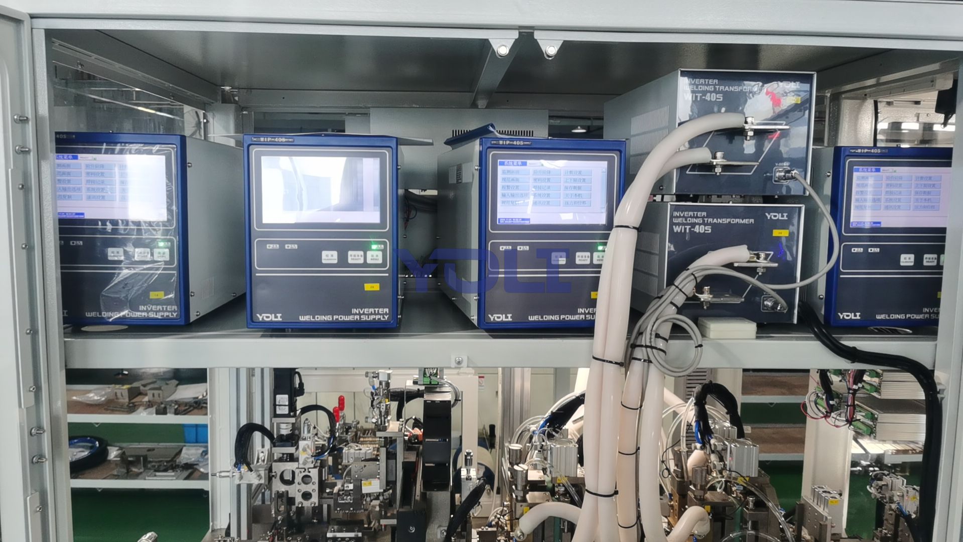 自動(dòng)化多機(jī)焊接